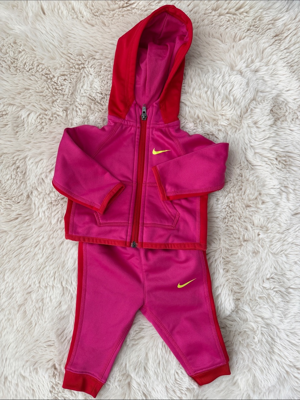 Nike Girls Jacket and Pants Combo